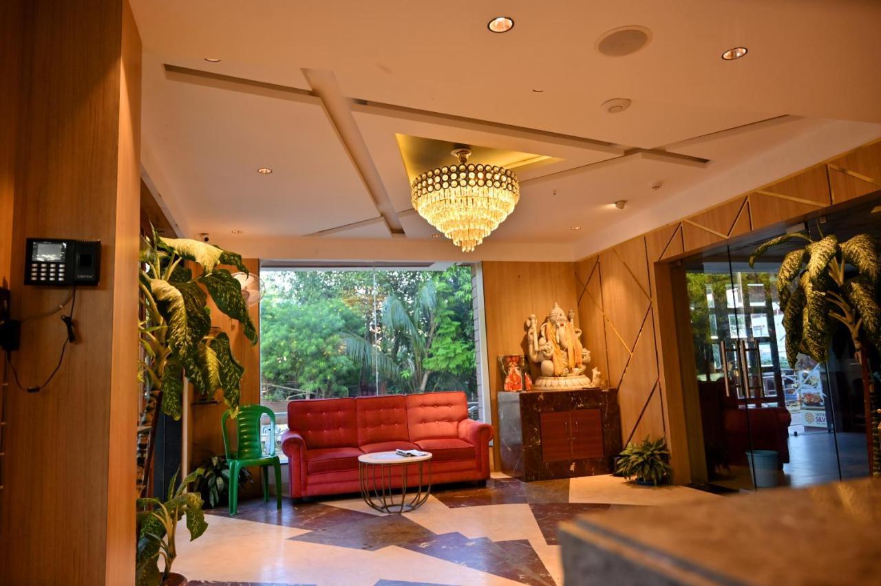 Hotel Silver Land New Digha With Rooftop Pool ภายนอก รูปภาพ