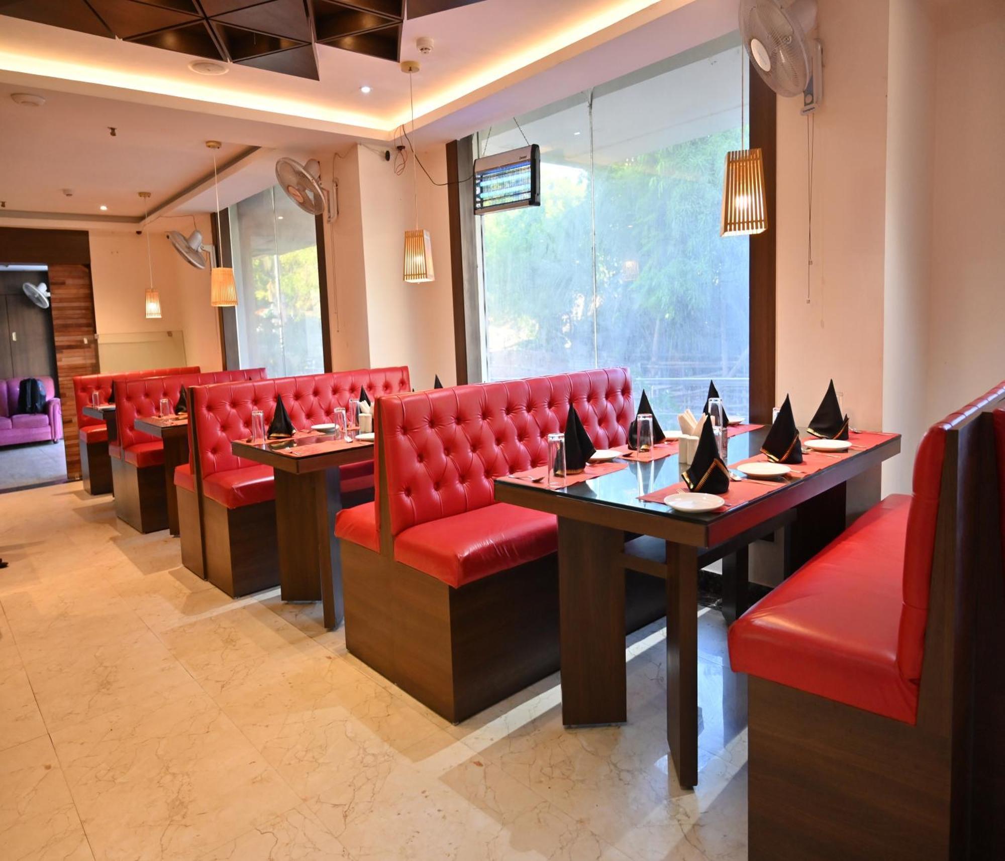 Hotel Silver Land New Digha With Rooftop Pool ภายนอก รูปภาพ