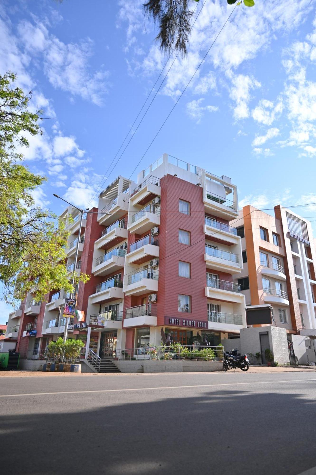 Hotel Silver Land New Digha With Rooftop Pool ภายนอก รูปภาพ