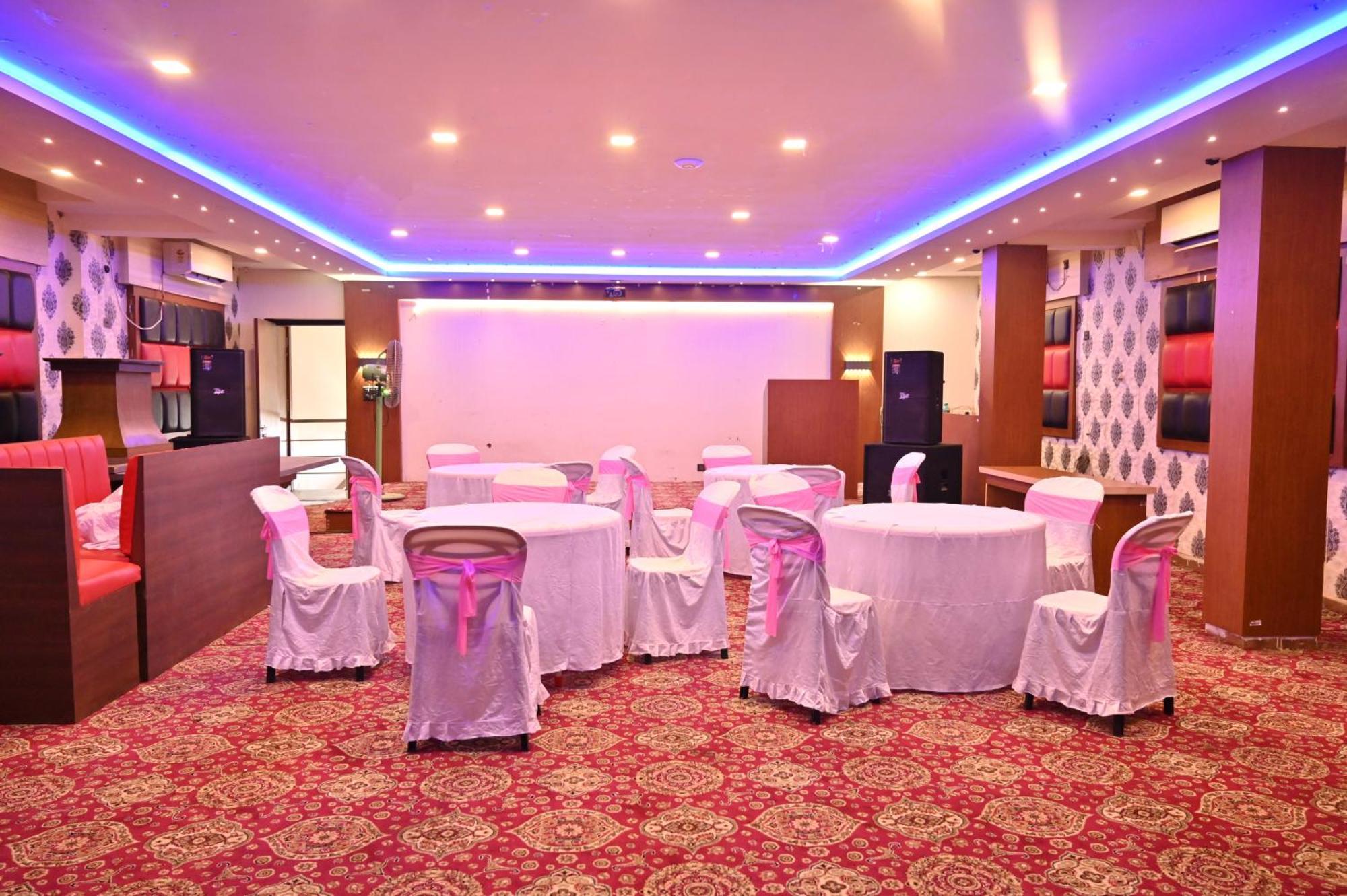 Hotel Silver Land New Digha With Rooftop Pool ภายนอก รูปภาพ